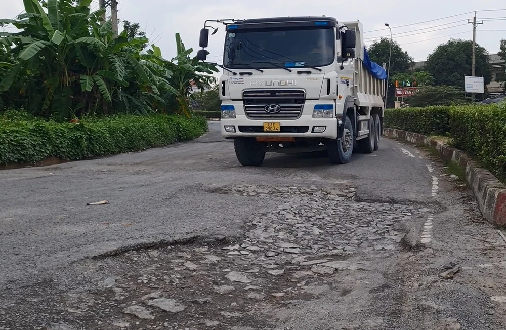 cầu - hỏng - 11.jpg