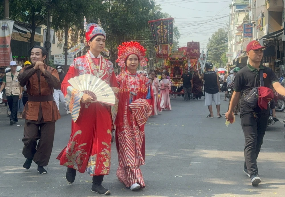 lễ nghinh thần 15.jpg