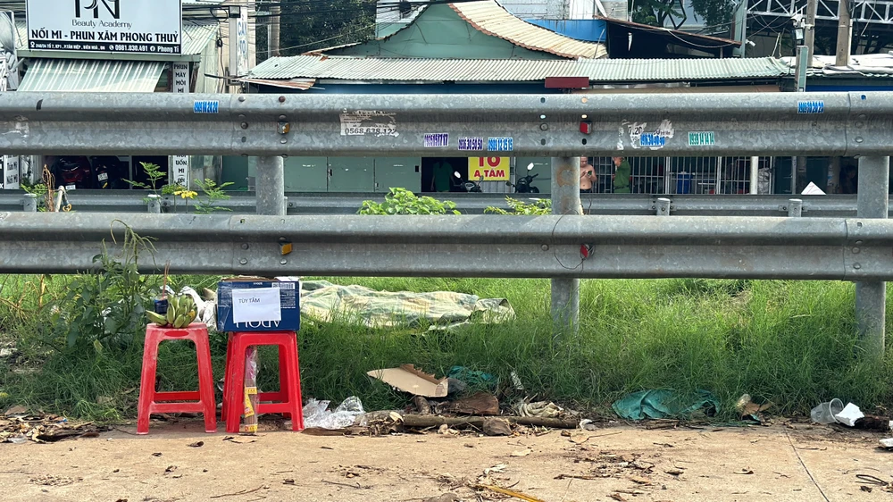 Hiện trường vụ người bị tàu hỏa tông