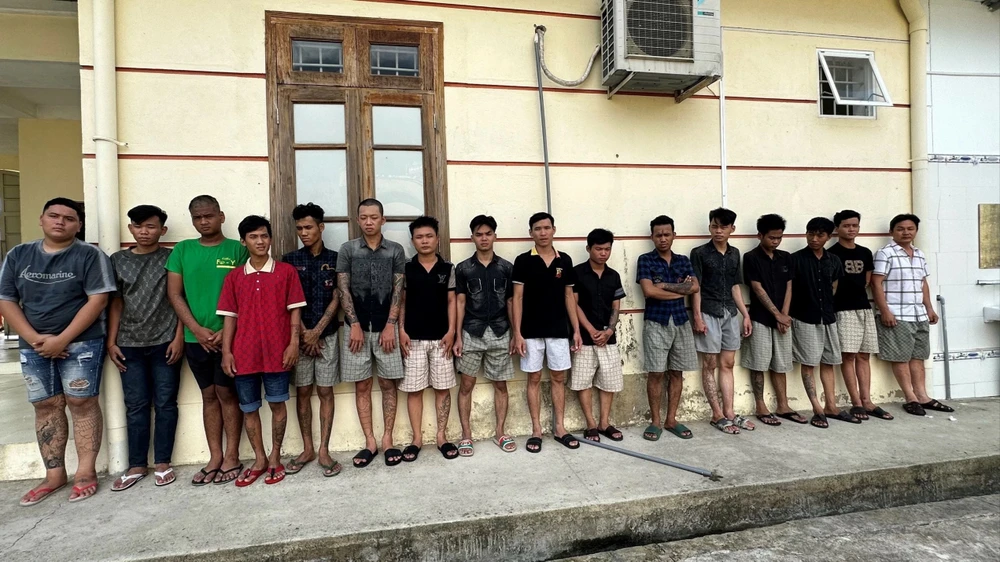 thanh thiếu niên. .jpg