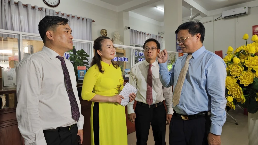 Chính quyền thân thiện.jpg