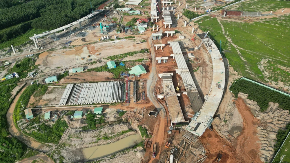 sân bay Long Thành 1.jpg