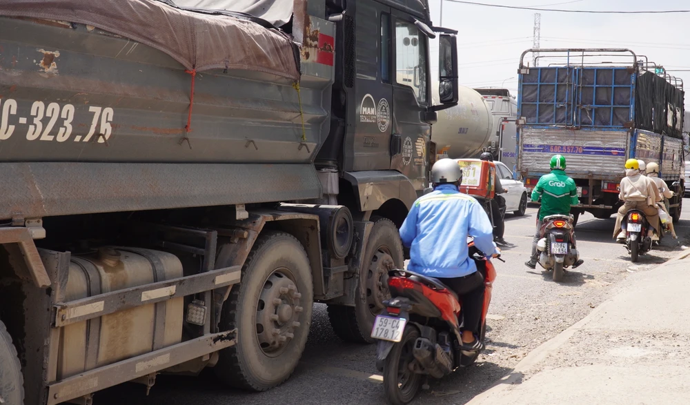 Nút giao thông 5.jpg