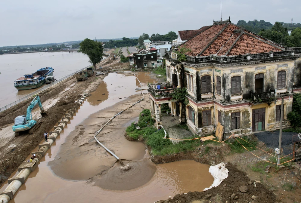 biệt thự cổ 26.jpg