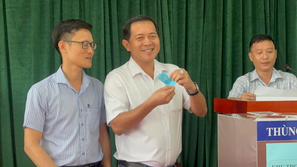 cao tốc Biên Hoà.jpg