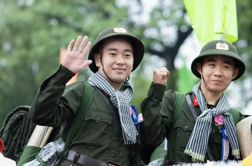 lên đường nhập ngũ 3.jpg