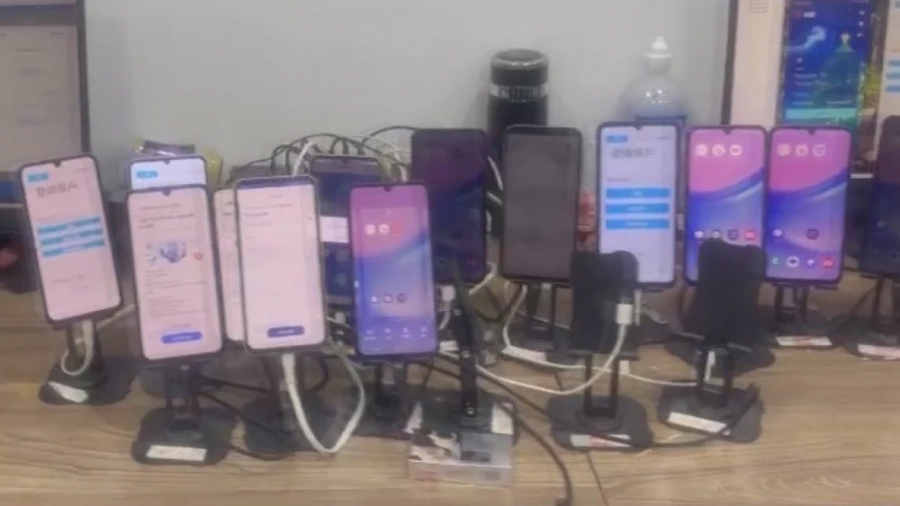 xuyên quốc gia.1.jpeg