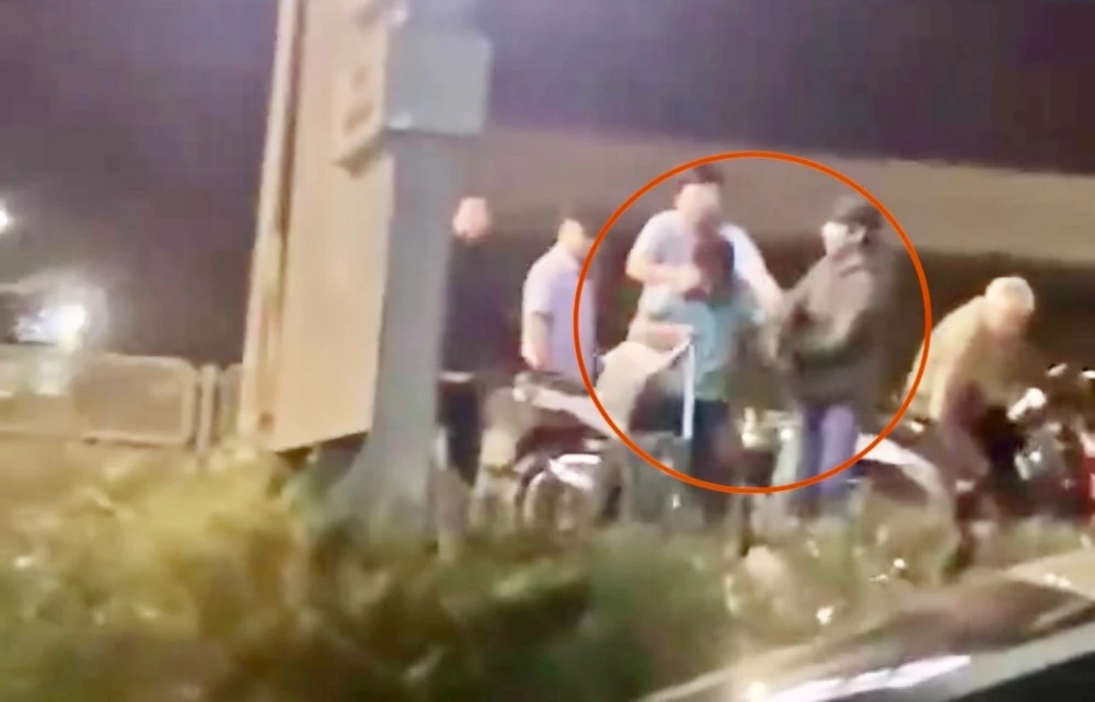 đánh tài xế.jpg