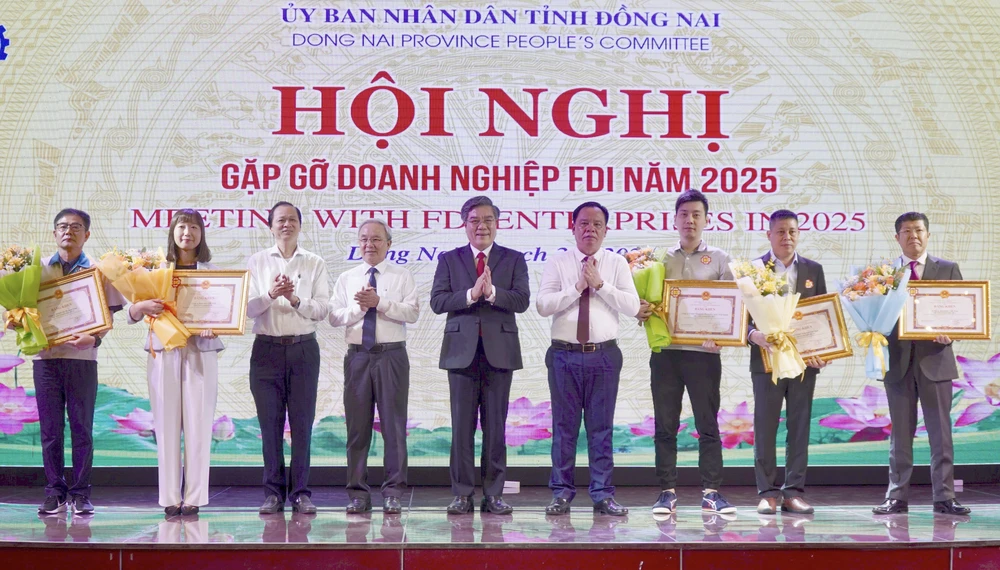 tỉnh Đồng Nai..jpg