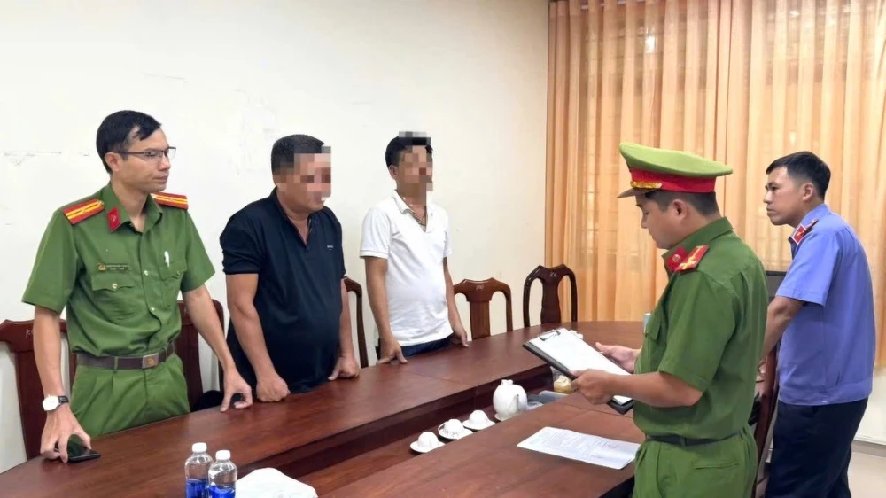 tội trốn thuế.jpg