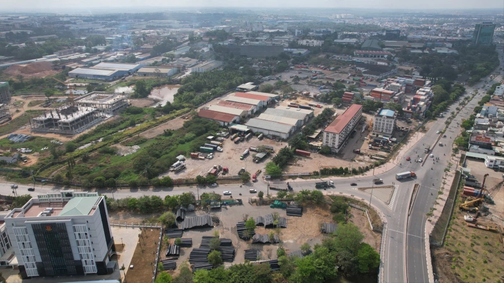 Khu công nghiệp Biên Hoà 1.jpg