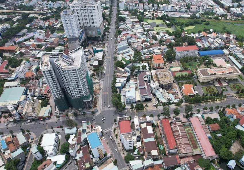 khi sáp nhập.jpeg