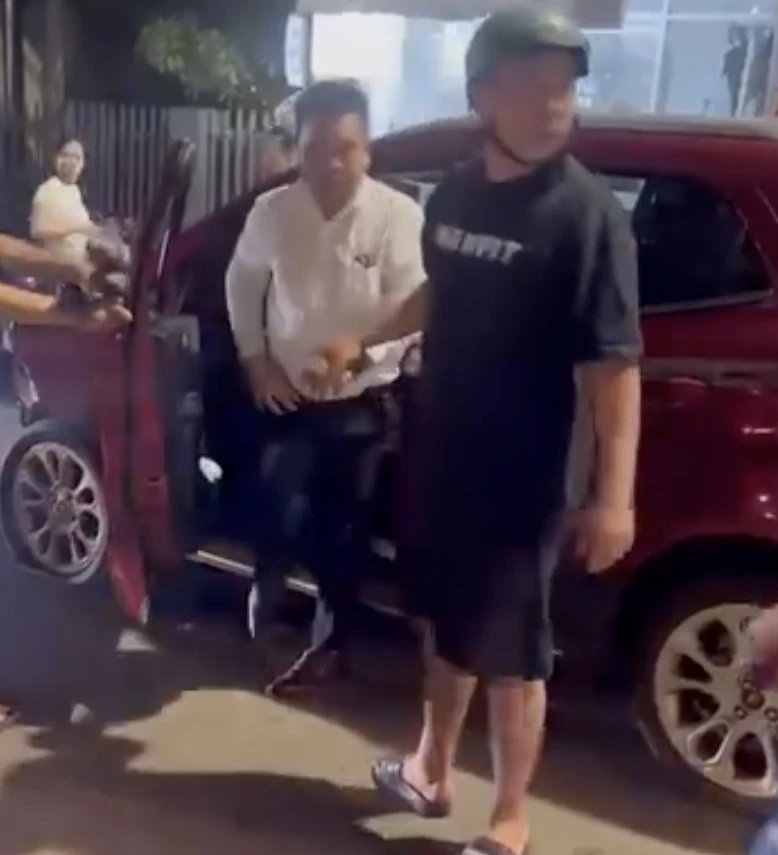 tai nạn liên hoàn. 1.jpg