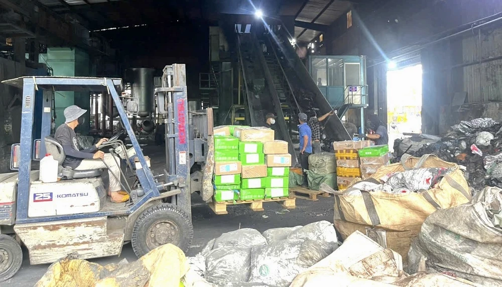 nhiễn vi sinh...jpg