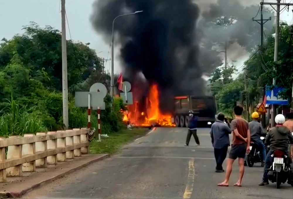 Va chạm giao thông.jpg