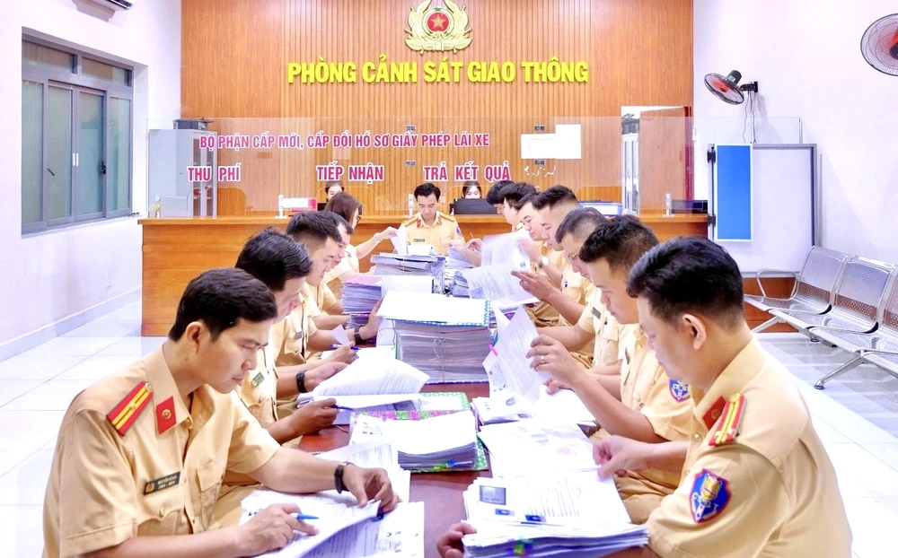 sát hạch lái xe 1.jpg