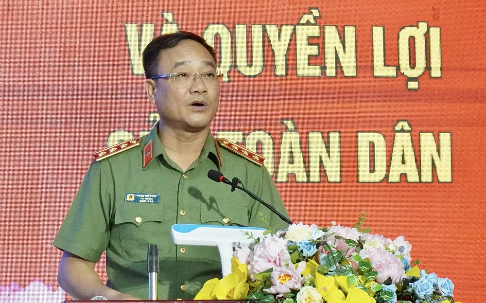 Thứ trưởng Bộ công an.jpg