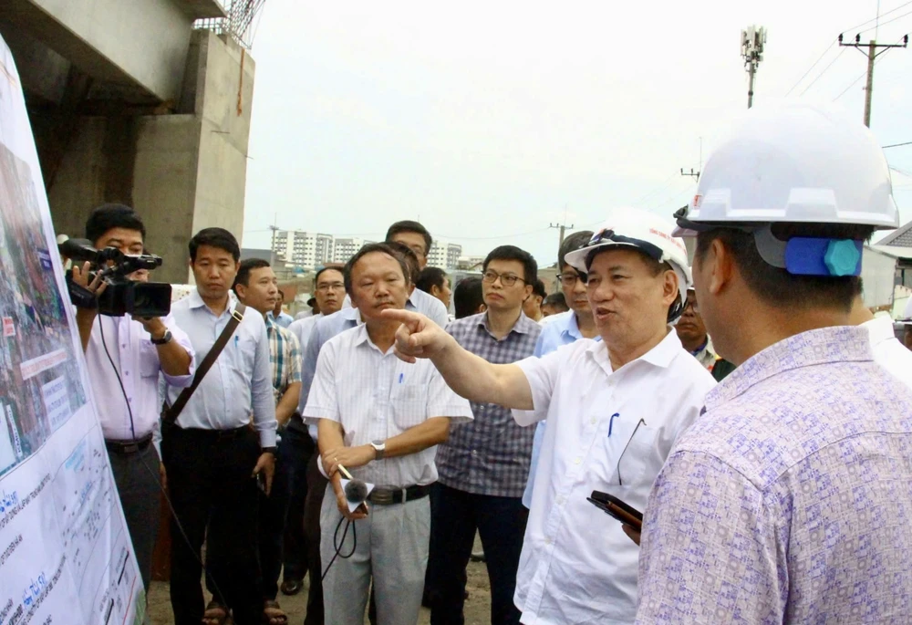 Phó thủ tướng 1.jpg