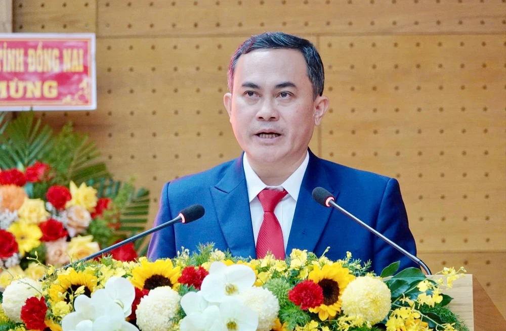 chiến sĩ công an.jpg