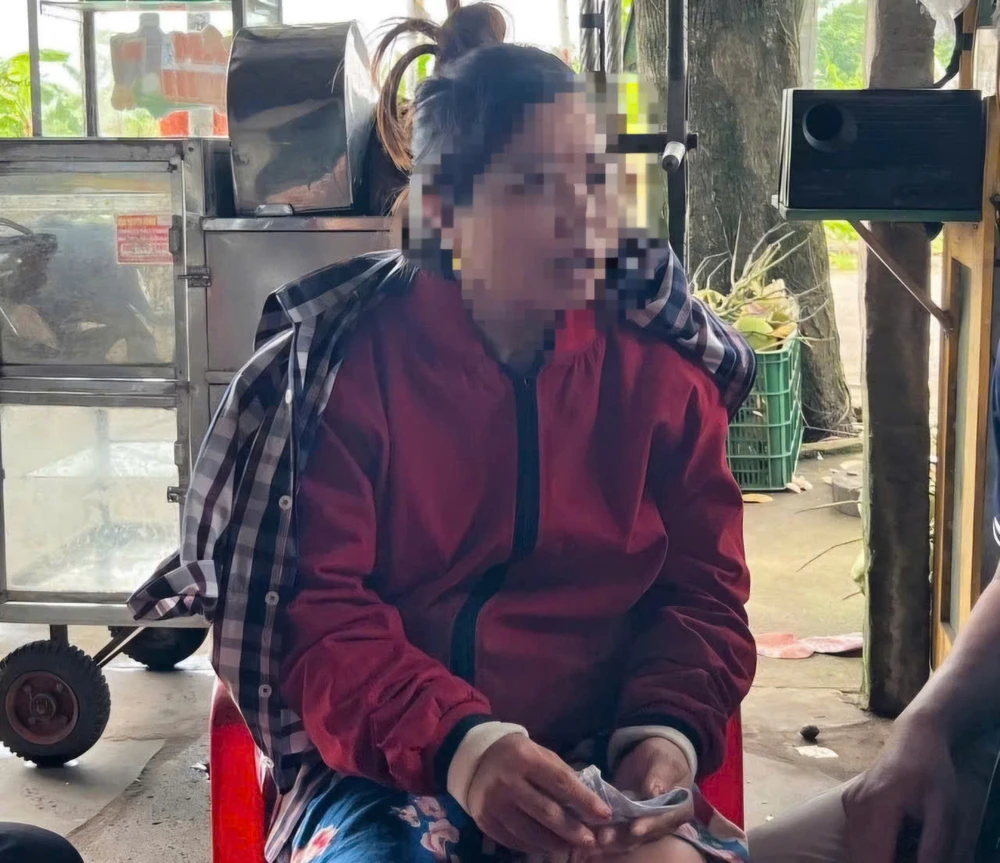 người phụ nữ.jpg