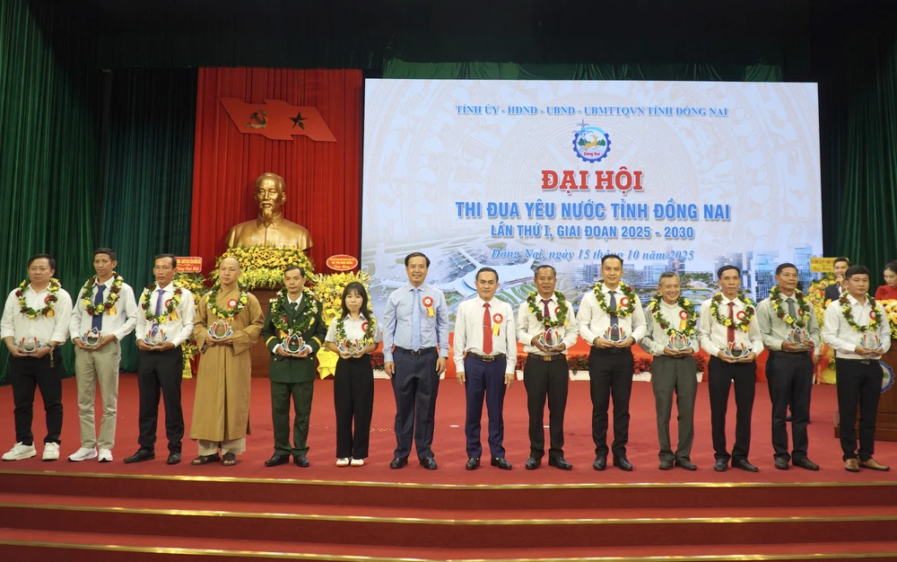 thi đua yêu nước 2.jpg