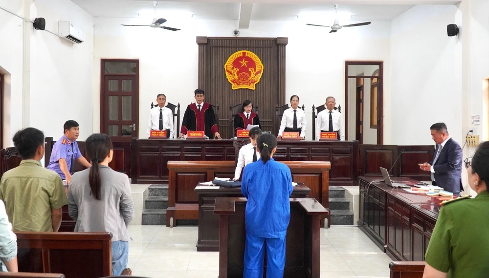 đầu độc 10.jpg