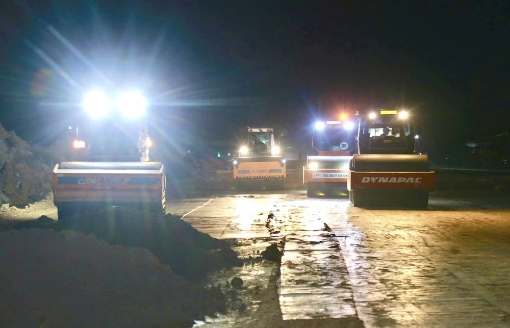 cao tốc Biên Hòa 10.jpg