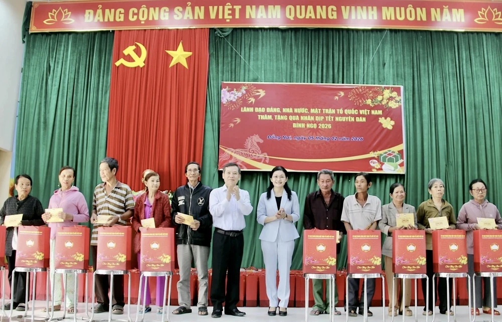 Nội chính Trung ương 2.jpg