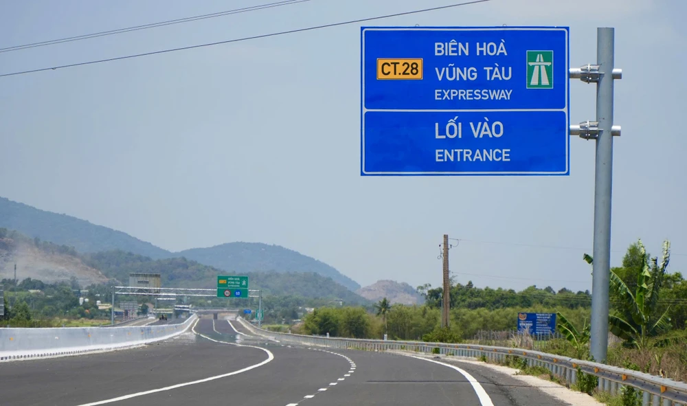cao tốc Biên Hòa - Vũng Tàu.jpg