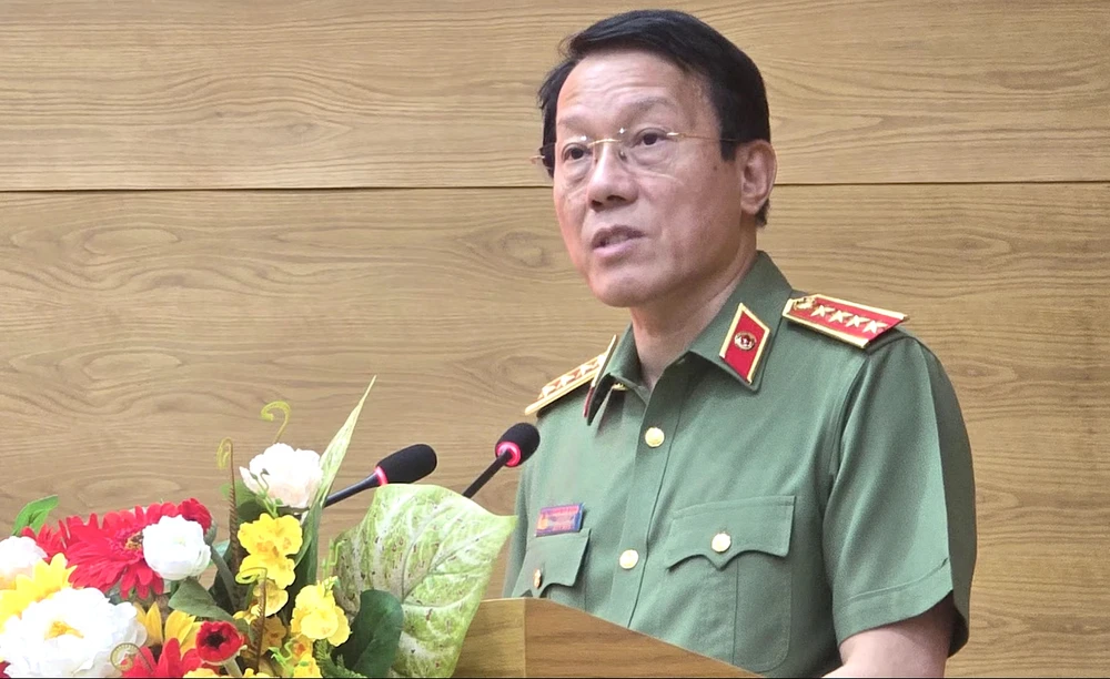 Bộ trưởng 2.jpg