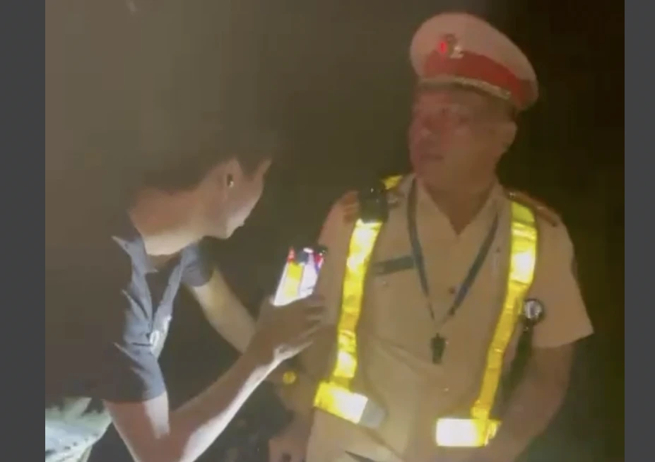 Hiện trường vụ việc. Ảnh cắt từ clip