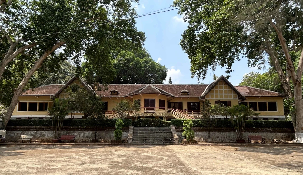 Toàn cảnh khu biệt điện của vua Bảo Đại. Ảnh: VŨ LONG