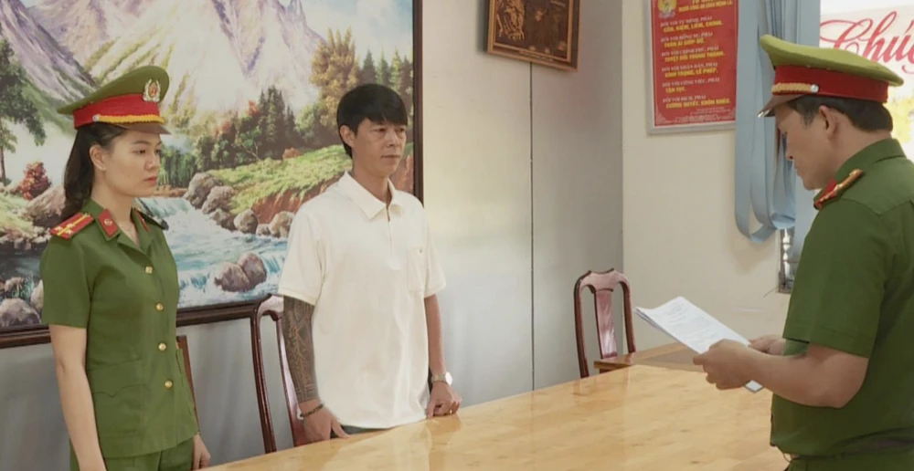 Nguyễn Thành Phương tại cơ quan công an. Ảnh: LT