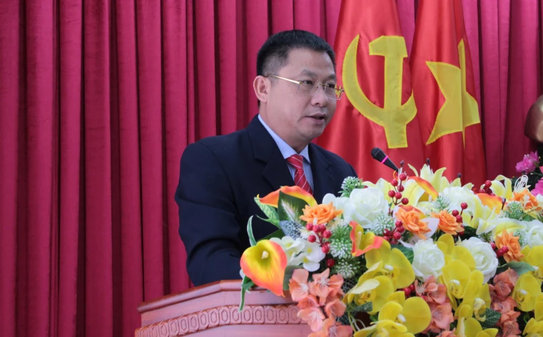 Ông Trần Trung Hiển phát biểu nhận nhiệm vụ. Ảnh: DT