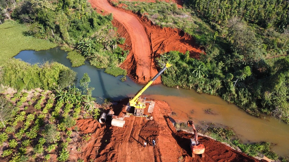 can-canh-thi-cong-du-an-cao-toc-khanh-hoa-buon-ma-thuot.jpg