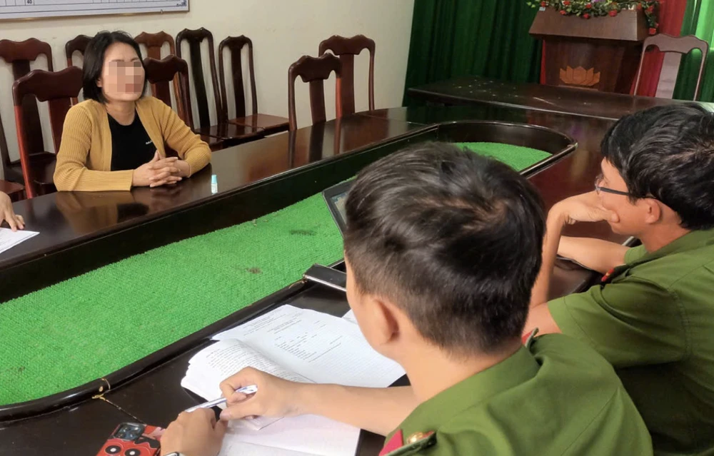 trong hợp đồng.png