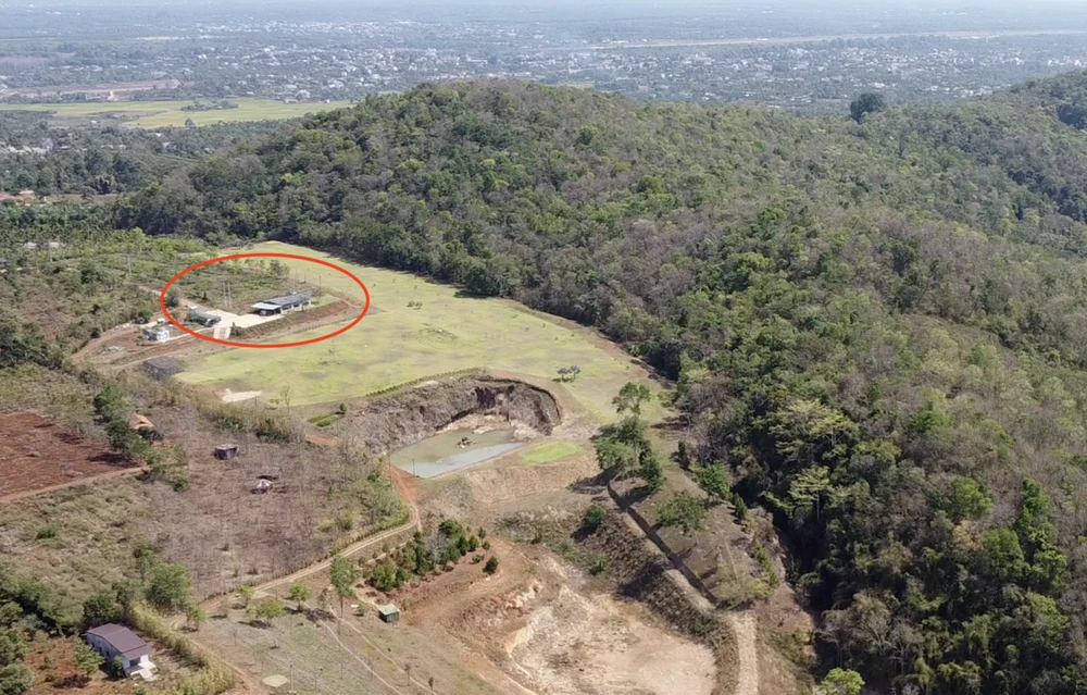 Giám đốc ngân hàng.png