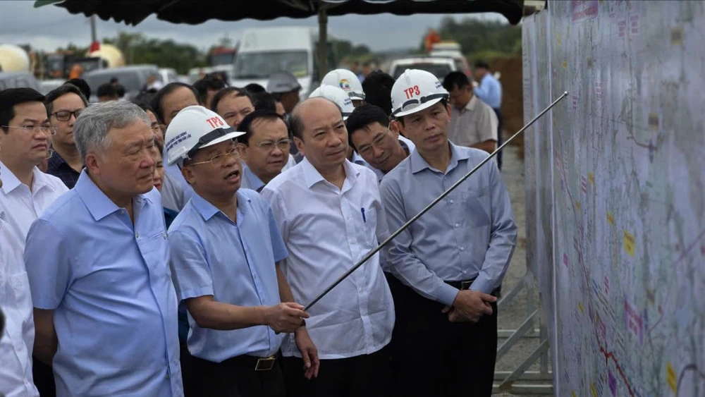 Phó thủ tướng.jpg