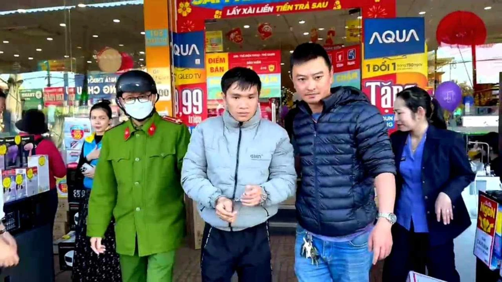 Điện Máy Xanh.jpg