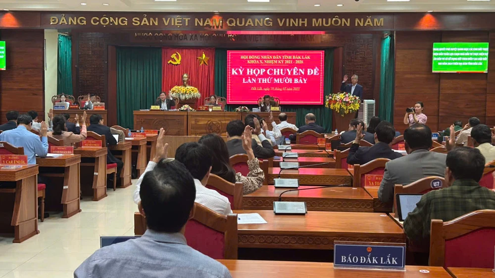 chuyển đổi hơn 155 ha rừng.jpg