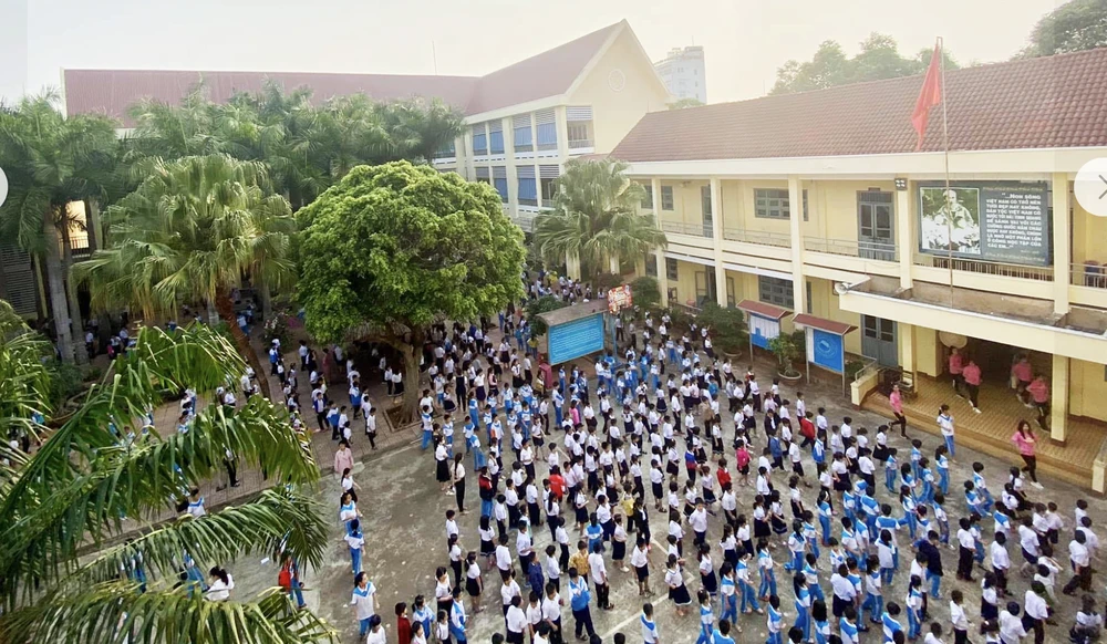 dân lập sang tư thục.jpg