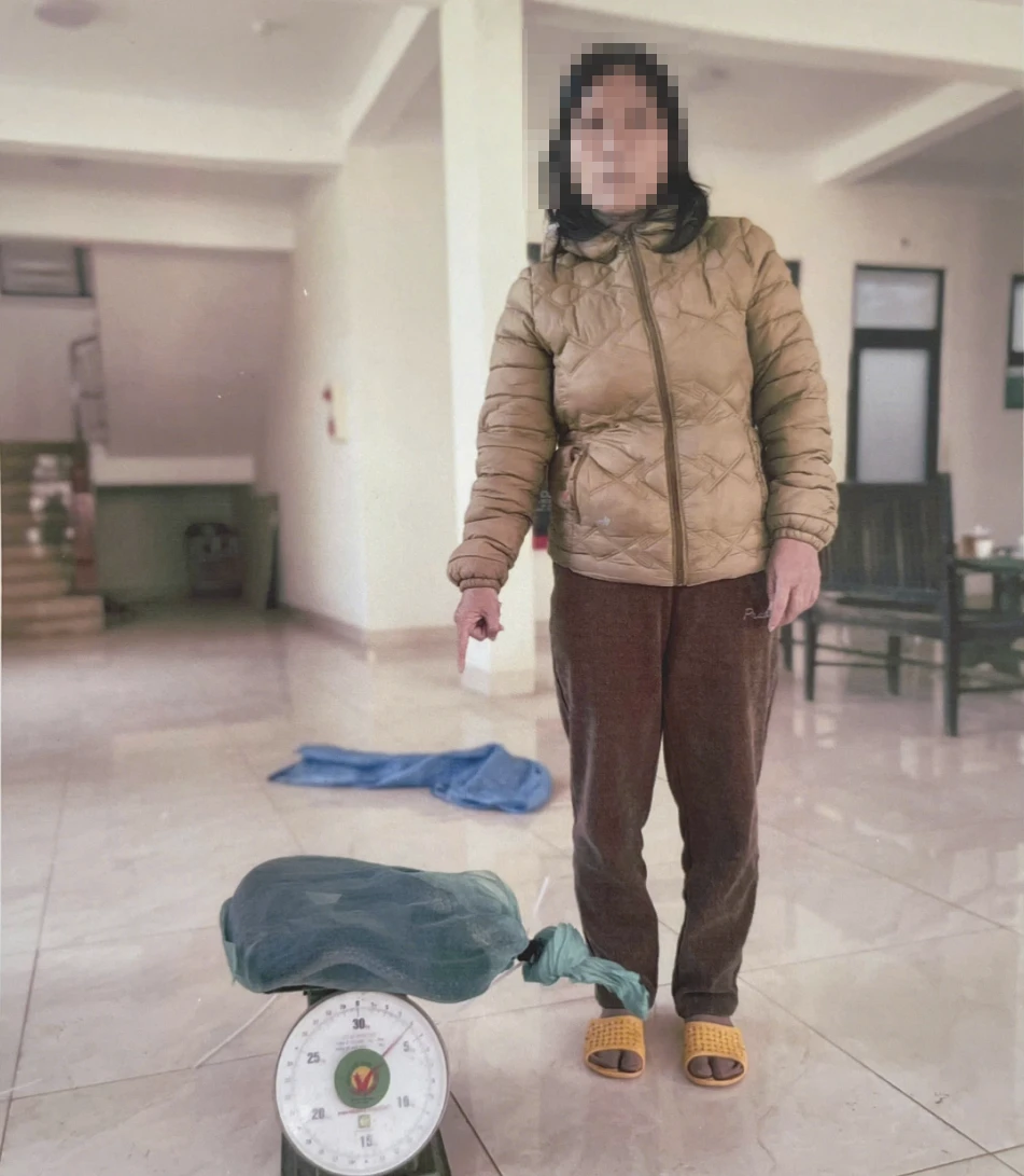 buôn bán động vật.png