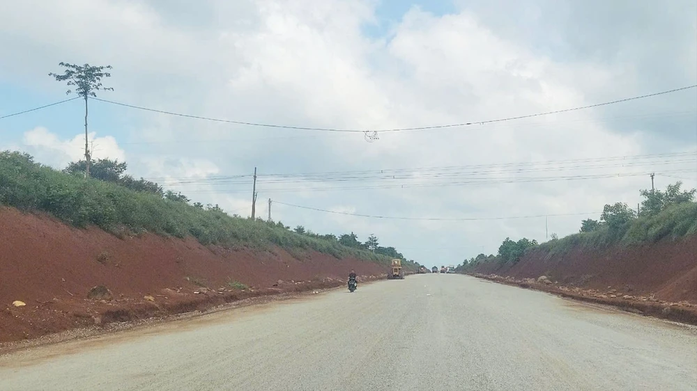 cao tốc Khánh Hòa.jpg