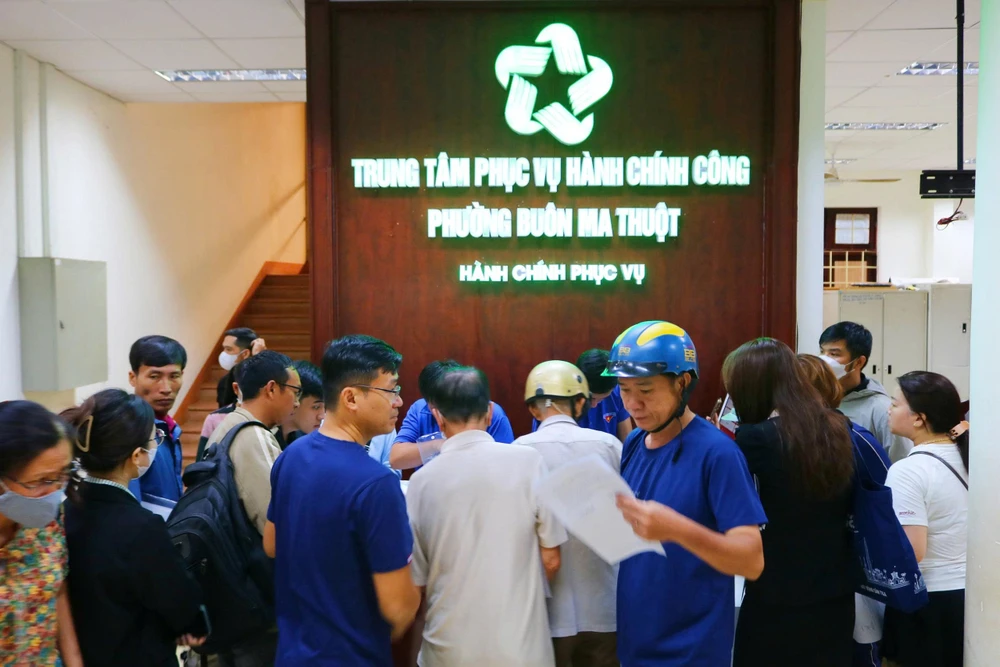 thủ tục hành chính.jpg