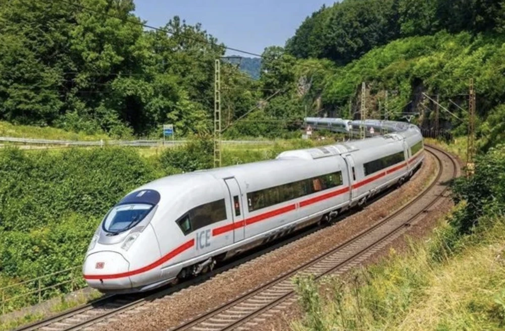 đường sắt tốc độ.png