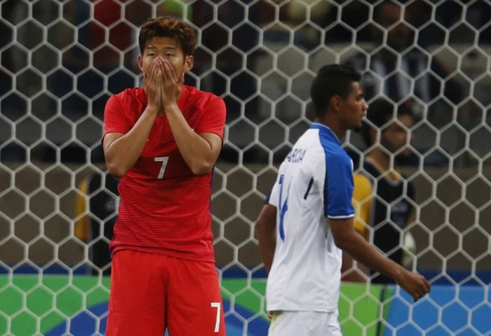 Không có đội bóng châu Á nào góp mặt tại bán kết ảnh 1