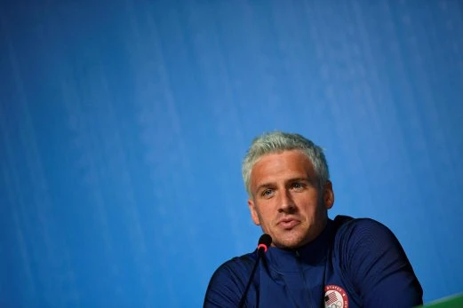 Lochte mất tất cả vì lời nói dối bị cướp tại Olympic ảnh 1