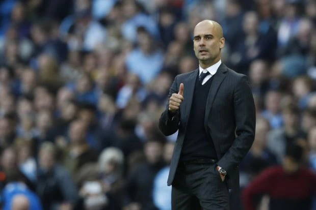 Pep Guardiola bồi hồi khi quay lại Nou Camp ảnh 1