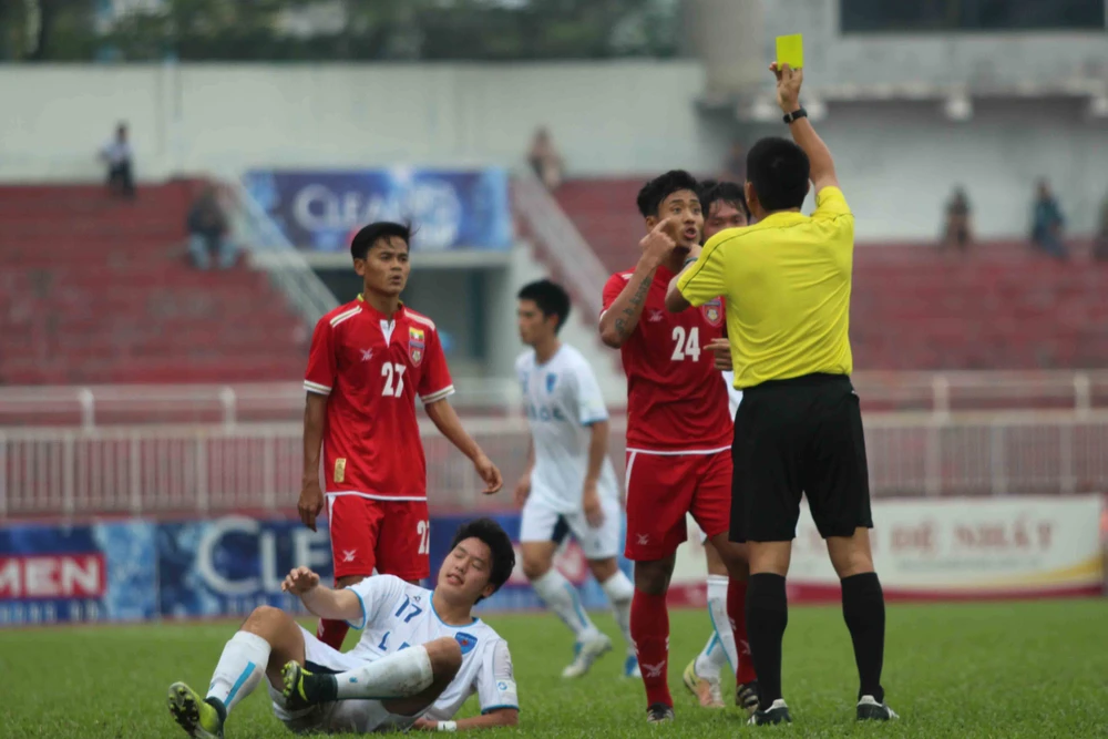 U-21 Yokohama gửi thông điệp 'cứng rắn' đến giải ảnh 2 U-21 Yokohama gửi thông điệp 'cứng rắn' đến giải ảnh 2