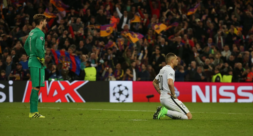 Layvin Kurzawa (PSG) sau pha đá phản lưới nhà